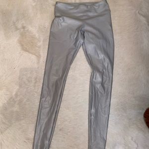 Koral silver leggings size small
